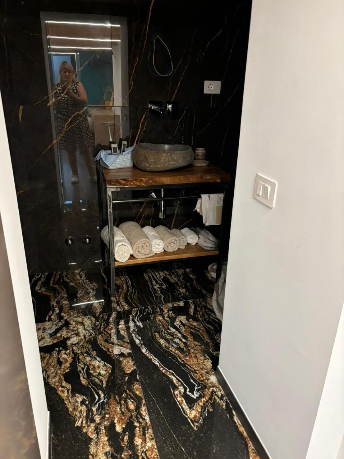 J Luxury Home 特罗佩阿 外观 照片